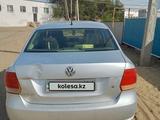 Volkswagen Polo 2014 года за 3 200 000 тг. в Актобе – фото 2