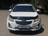 Chevrolet Cruze 2013 года за 3 800 000 тг. в Алматы – фото 2