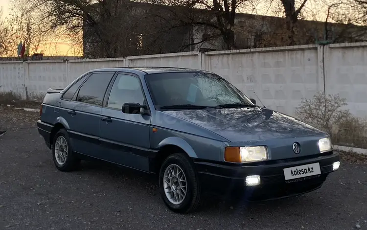 Volkswagen Passat 1992 года за 700 000 тг. в Сарыозек