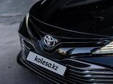 Toyota Camry 2019 года за 13 350 000 тг. в Астана – фото 3