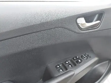 Hyundai Accent 2021 года за 6 300 000 тг. в Караганда – фото 8