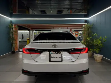 Toyota Camry 2025 года за 16 490 000 тг. в Алматы – фото 4