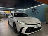 Toyota Camry 2025 года за 16 490 000 тг. в Алматы – фото 3
