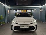 Toyota Camry 2025 года за 16 490 000 тг. в Алматы – фото 2