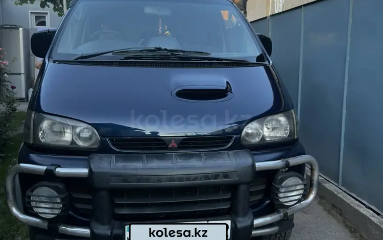 Mitsubishi Delica 1995 года за 5 000 000 тг. в Алматы