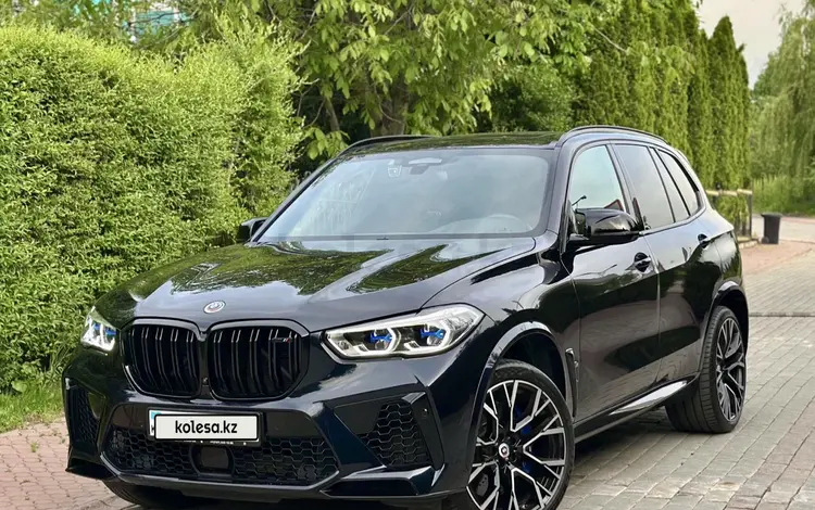 BMW X5 M 2022 года за 62 000 000 тг. в Алматы