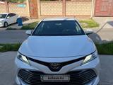 Toyota Camry 2019 года за 13 500 000 тг. в Шымкент