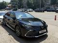 Toyota Camry 2023 года за 14 300 000 тг. в Алматы – фото 17