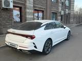 Kia K5 2023 года за 12 000 000 тг. в Алматы – фото 2