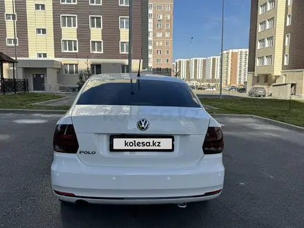 Volkswagen Polo 2016 года за 3 500 000 тг. в Шымкент – фото 3