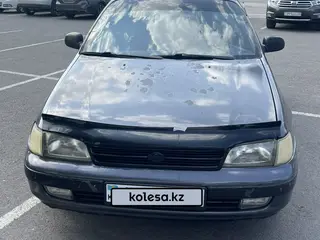 Toyota Carina E