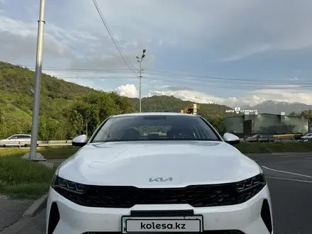 Kia K5 2025 года за 13 000 000 тг. в Алматы – фото 5