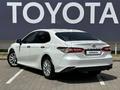 Toyota Camry 2019 года за 14 200 000 тг. в Алматы – фото 17