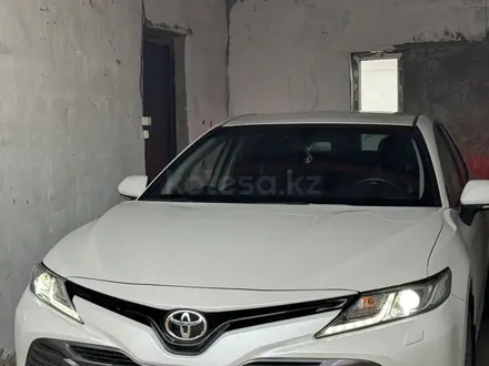Toyota Camry 2019 года за 14 200 000 тг. в Алматы – фото 46