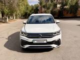 Volkswagen Tiguan 2021 года за 14 900 000 тг. в Актобе