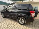Suzuki Grand Vitara 2007 годаүшін4 500 000 тг. в Алматы – фото 2
