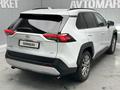 Toyota RAV4 2024 года за 16 900 000 тг. в Атырау – фото 3