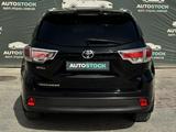 Toyota Highlander 2014 годаүшін13 390 000 тг. в Актау – фото 3