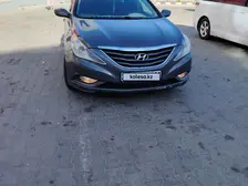 Hyundai Sonata, 2010