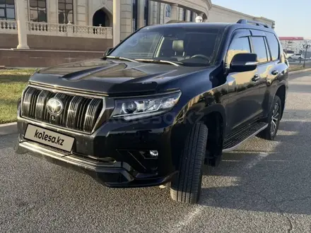 Toyota Land Cruiser Prado 2022 года за 38 000 000 тг. в Атырау – фото 2