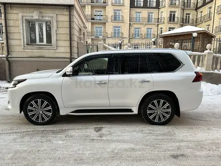 Lexus LX 570 2016 года за 37 900 000 тг. в Астана – фото 19