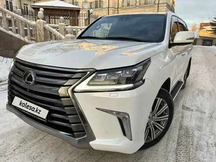 Lexus LX 570 2016 года за 37 900 000 тг. в Астана