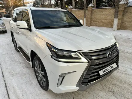 Lexus LX 570 2016 года за 37 900 000 тг. в Астана – фото 8