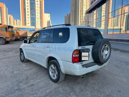Suzuki XL7 2003 года за 4 500 000 тг. в Астана – фото 3