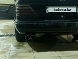 Mercedes-Benz E 260 1989 годаfor650 000 тг. в Актобе