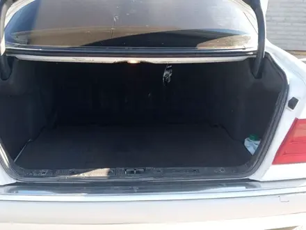 Mercedes-Benz E 230 1997 года за 2 100 000 тг. в Тараз – фото 24