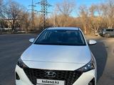 Hyundai Accent 2020 года за 9 500 000 тг. в Караганда – фото 2