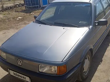 Volkswagen Passat 1988 года за 1 200 000 тг. в Астана