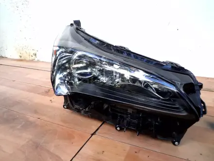 Фара правая Lexus NX 200 NX 200t NX 300 за 100 000 тг. в Астана