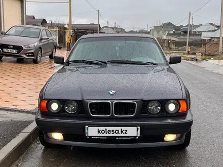 BMW 525 1995 года за 3 600 000 тг. в Шымкент – фото 2