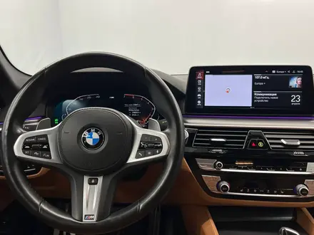 BMW 530 2021 года за 27 200 000 тг. в Алматы – фото 13