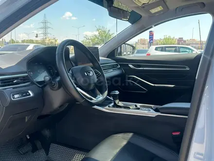Geely Emgrand Flagship 2025 года за 7 390 000 тг. в Астана – фото 15