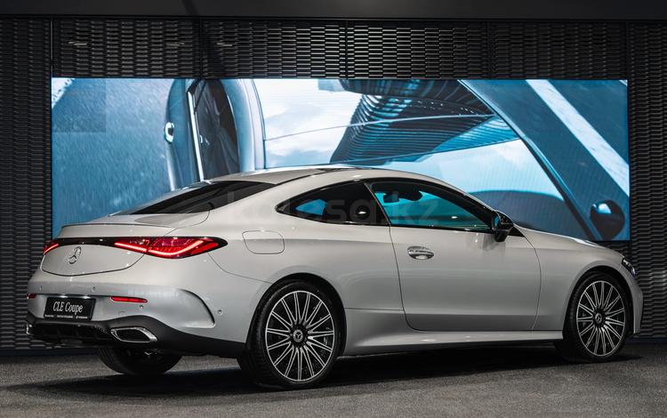 Mercedes-Benz CLE 300 — миниатюра 3