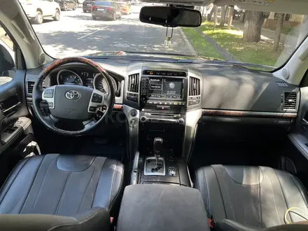 Toyota Land Cruiser 2014 года за 23 500 000 тг. в Алматы – фото 18