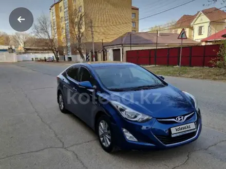 Hyundai Elantra 2016 года за 7 800 000 тг. в Уральск – фото 2