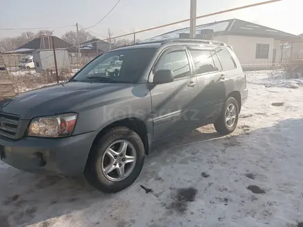 Toyota Highlander 2005 года за 5 300 000 тг. в Алматы