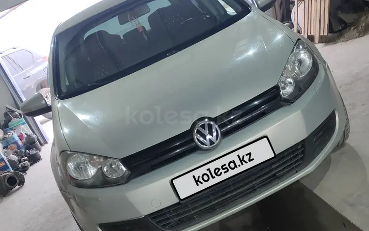 Volkswagen Golf 2011 годаүшін3 500 000 тг. в Уральск