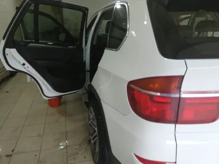 BMW X5 2013 года за 11 000 000 тг. в Петропавловск – фото 5