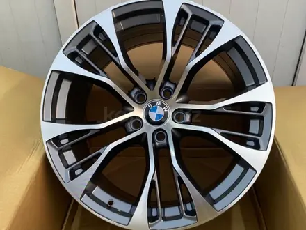Комплект дисков r20 5*120 BMW за 400 000 тг. в Алматы