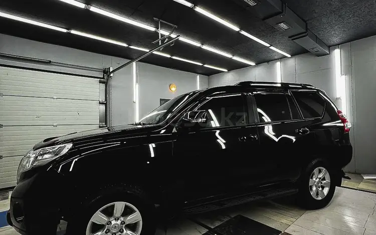 Toyota Land Cruiser Prado 2014 года за 18 500 000 тг. в Астана