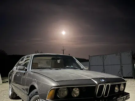 BMW 732 1983 года за 2 400 000 тг. в Усть-Каменогорск