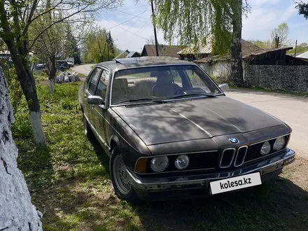 BMW 732 1983 года за 2 400 000 тг. в Усть-Каменогорск – фото 3