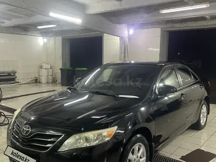 Toyota Camry 2010 года за 7 500 000 тг. в Павлодар