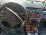Mercedes-Benz E 230 1996 года за 3 500 000 тг. в Астана – фото 2