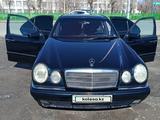Mercedes-Benz E 230 1996 года за 3 500 000 тг. в Астана
