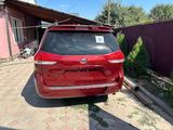 Toyota Sienna 2014 годаfor8 000 000 тг. в Алматы